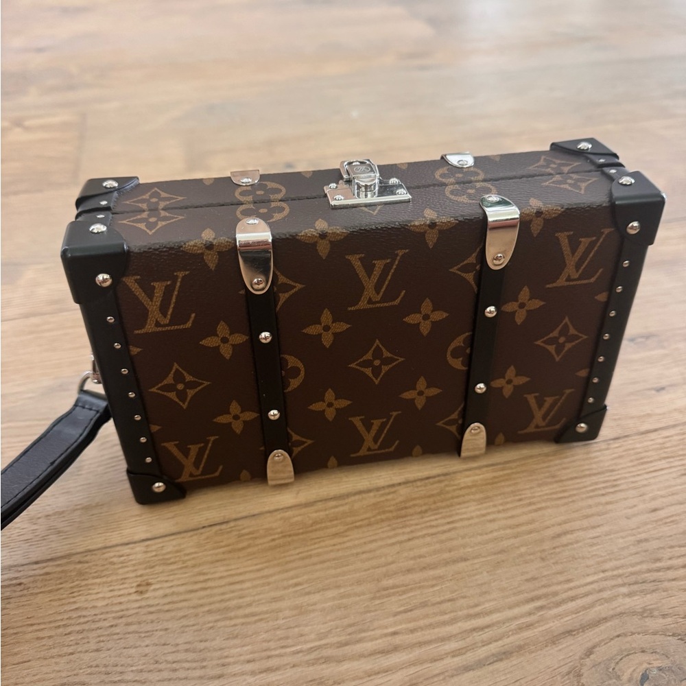 Louis Vuitton Brown Monogram Clutch with Silver Accents - Picture 10 of 12